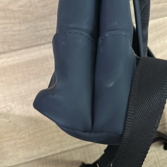 Hunter for Target small navy backpack. - Picture 7 of 14